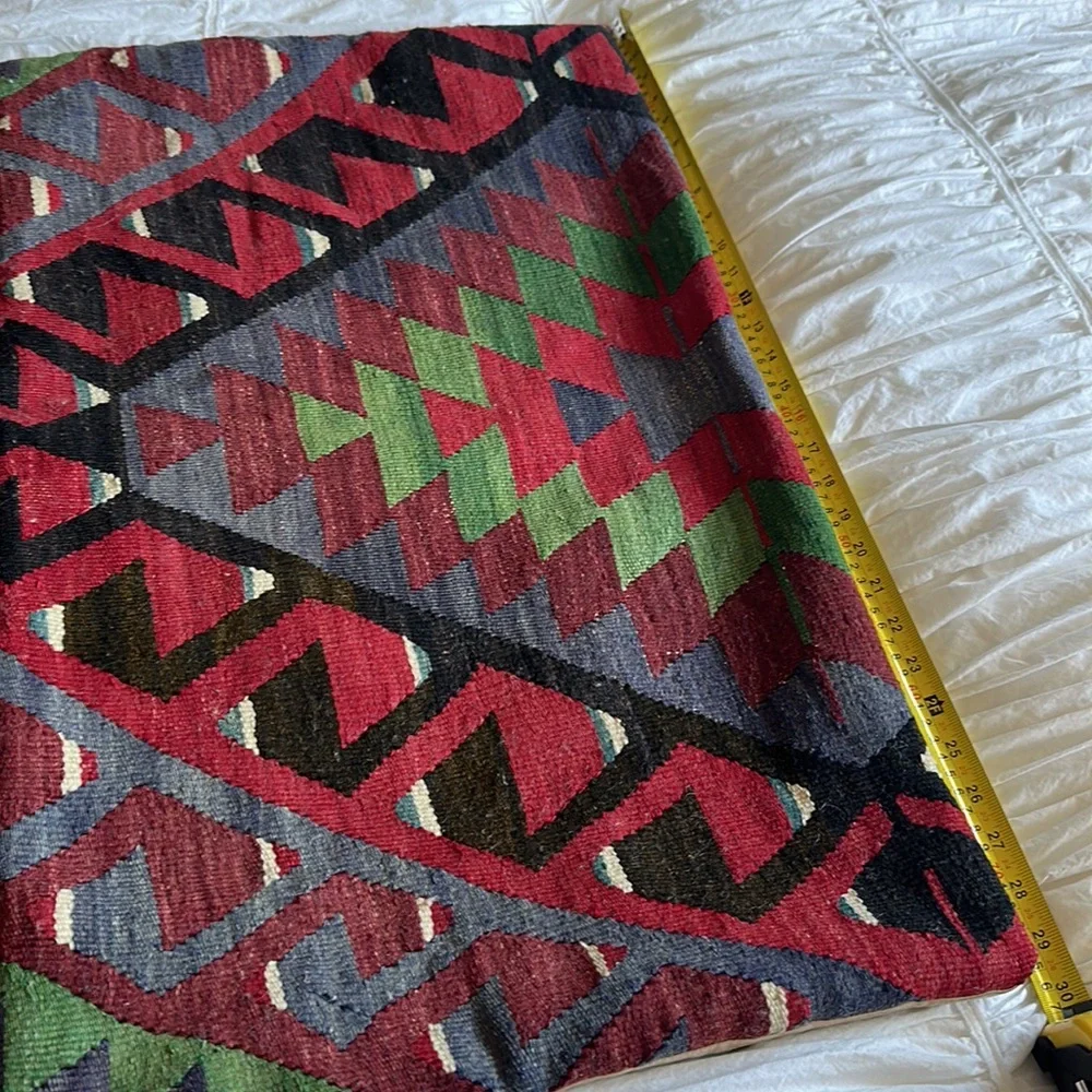 🇹🇷Turkish Kiln pillow. 18” x 30” long. Red and green are the main colors OOAK - Picture 4 of 13